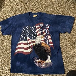 Vintage The Mountain American flag and Eagle tshirt